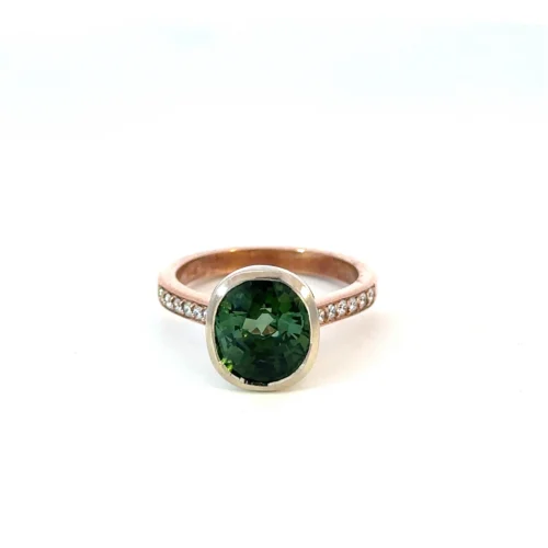 Green Tourmaline & Diamond Ring – Yellow Gold